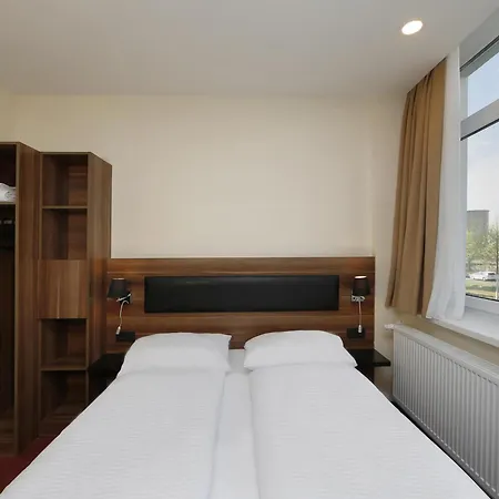 B&B Hotel Berlin-Adlershof Exterior photo