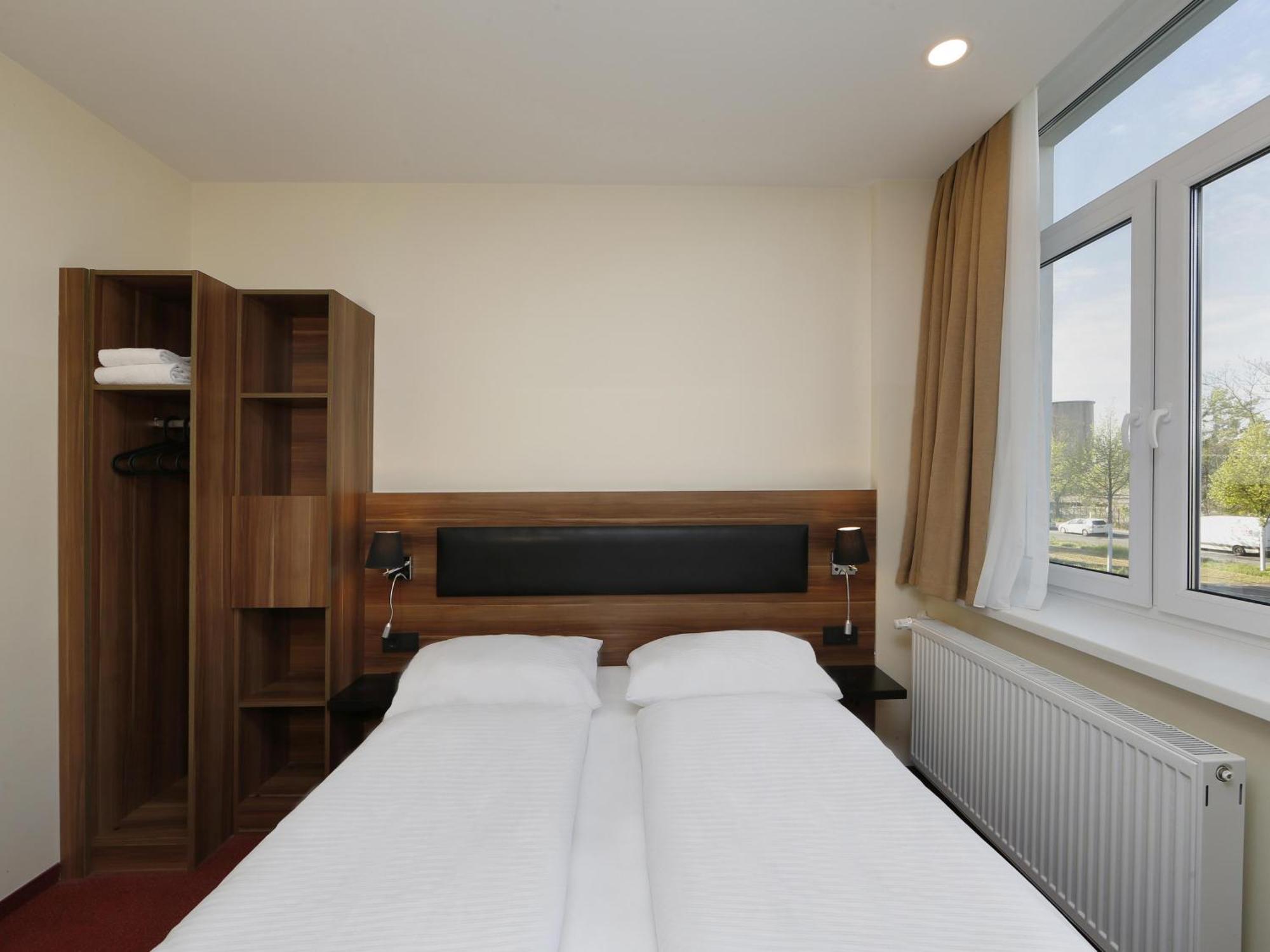 Hotel Ibb Berlin-airport Berlin